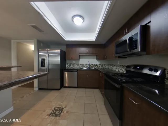 $1,869 | 13605 North 24th Avenue, Phoenix, AZ 85029