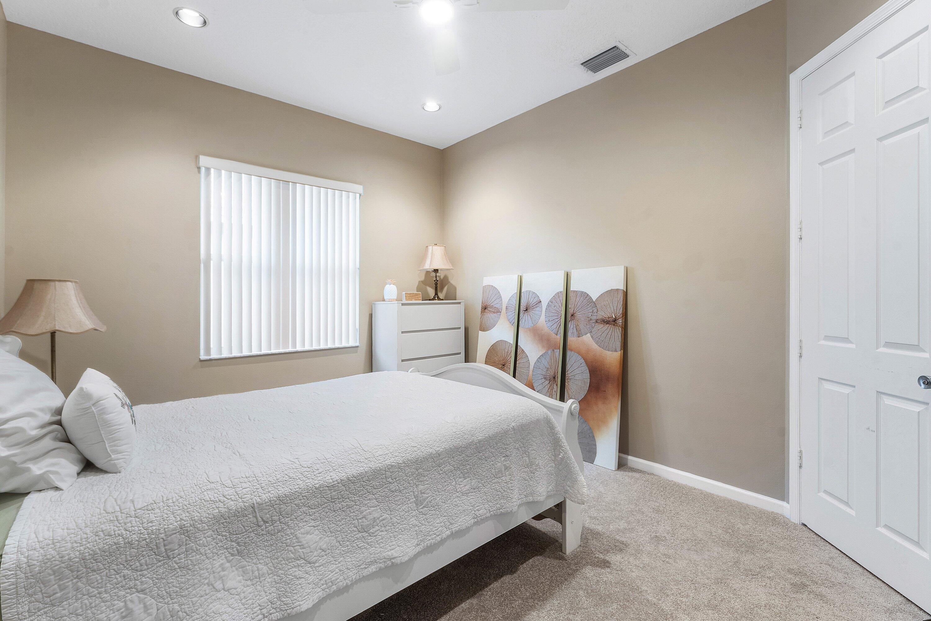 11130 Silver Ridge Street Wellington, FL 33449 - Photo 27 of 54 032-11130SilverRidgeStreet-Wellington-FL