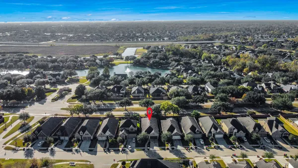 $2,700 | 8114 Silverspot Lane, Missouri City, TX 77459