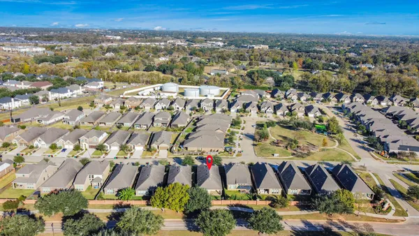 $2,700 | 8114 Silverspot Lane, Missouri City, TX 77459