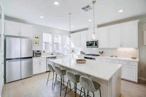 $1,650,000 | 2785 Ball Place, Unit 4, Santa Clara, CA 95051