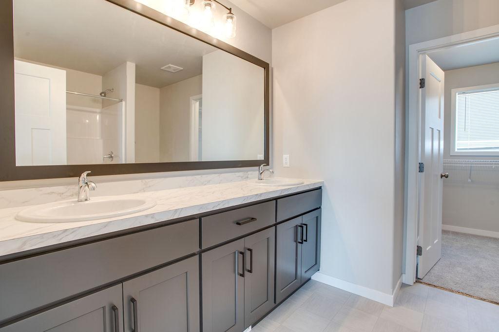 6797 28th Street South Fargo, ND 58104 - Photo 21 of 36