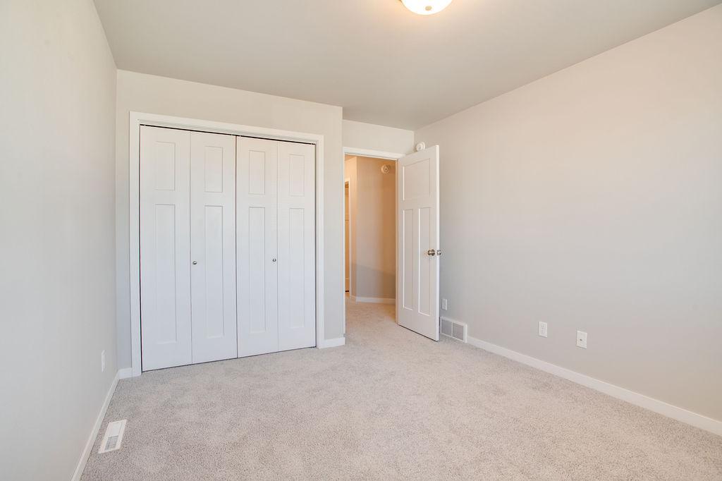 6797 28th Street South Fargo, ND 58104 - Photo 29 of 36