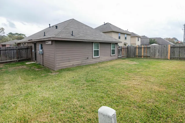 $1,840 | 3831 Cary Creek Drive, Baytown, TX 77521