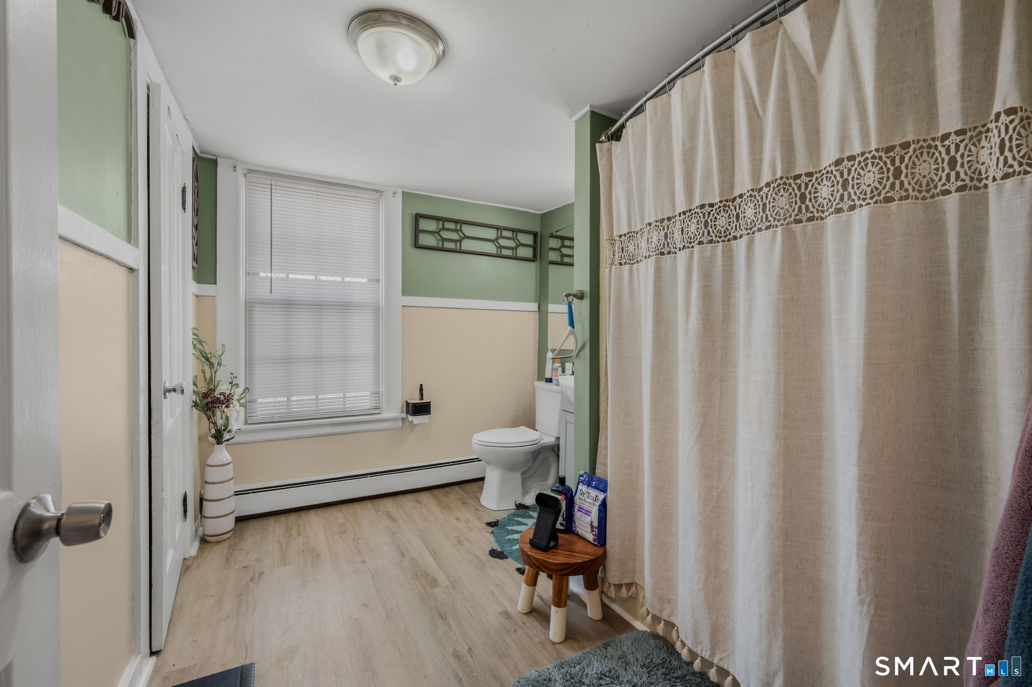 12 Crouch Street New London, CT 06320 - Photo 17 of 29