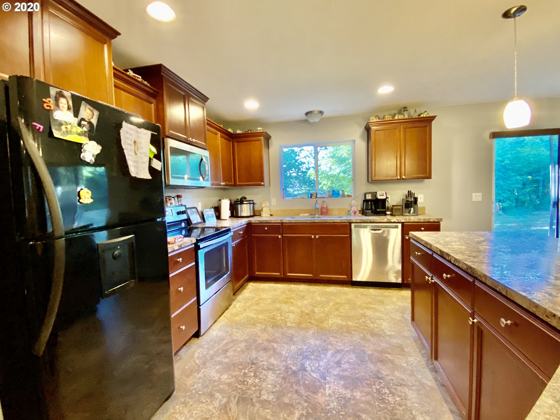10073 Friendly Acres Road Southeast Aumsville, OR 97325 - Photo 13 of 32 Gallery Image 13