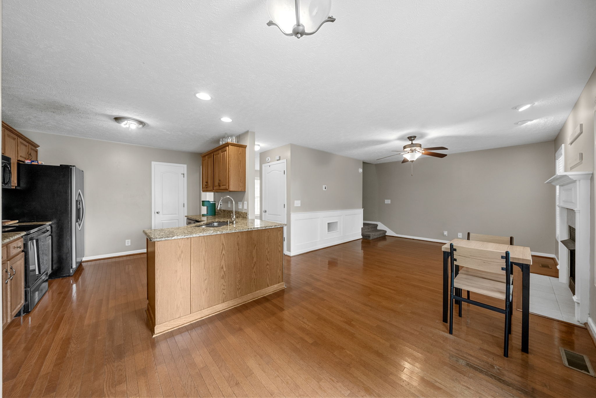 2804 Ridgepole Drive Clarksville, TN 37040 - Photo 12 of 33 Gallery Image 12