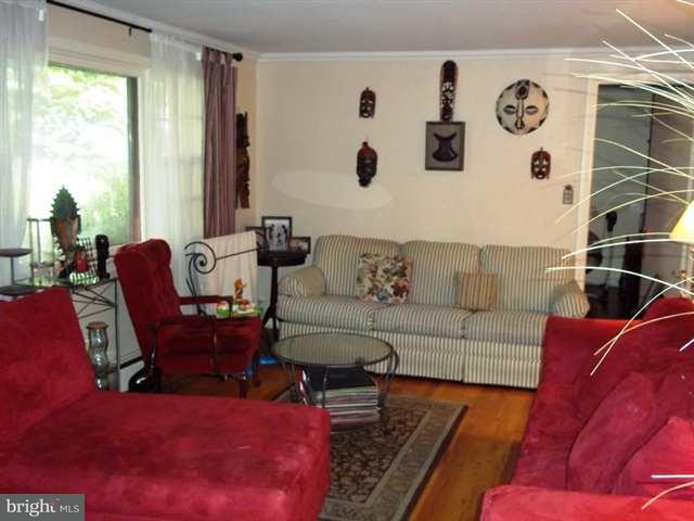 10 Shady Road Camp Hill, PA 17011 - Photo 3 of 13 Gallery Image 3
