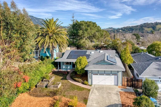 $949,000 | 2046 Feliz Road, Novato, CA 94945