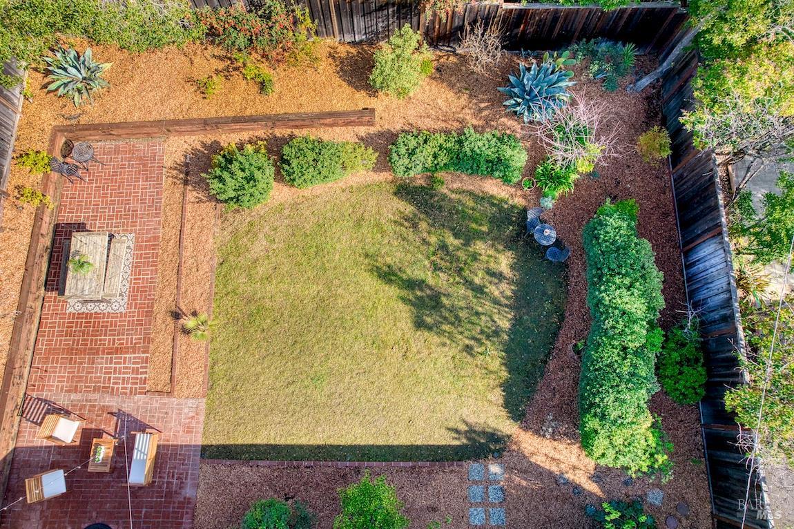 2046 Feliz Road Novato, CA 94945 - Photo 6 of 35