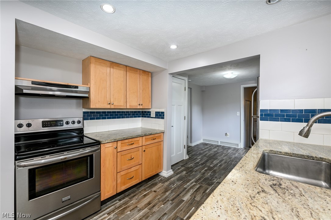 267 Claremont Road Vermilion, OH 44089 - Photo 10 of 38 Gallery Image 10