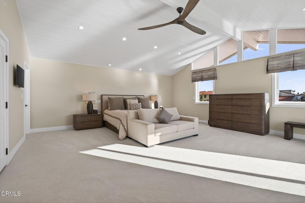2131 Ravoli Drive Oxnard, CA 93035 - Photo 33 of 53 a bed room with furniture
