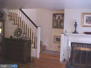 314 Maypole Road Upper Darby, PA 19082 - Photo 3 of 6