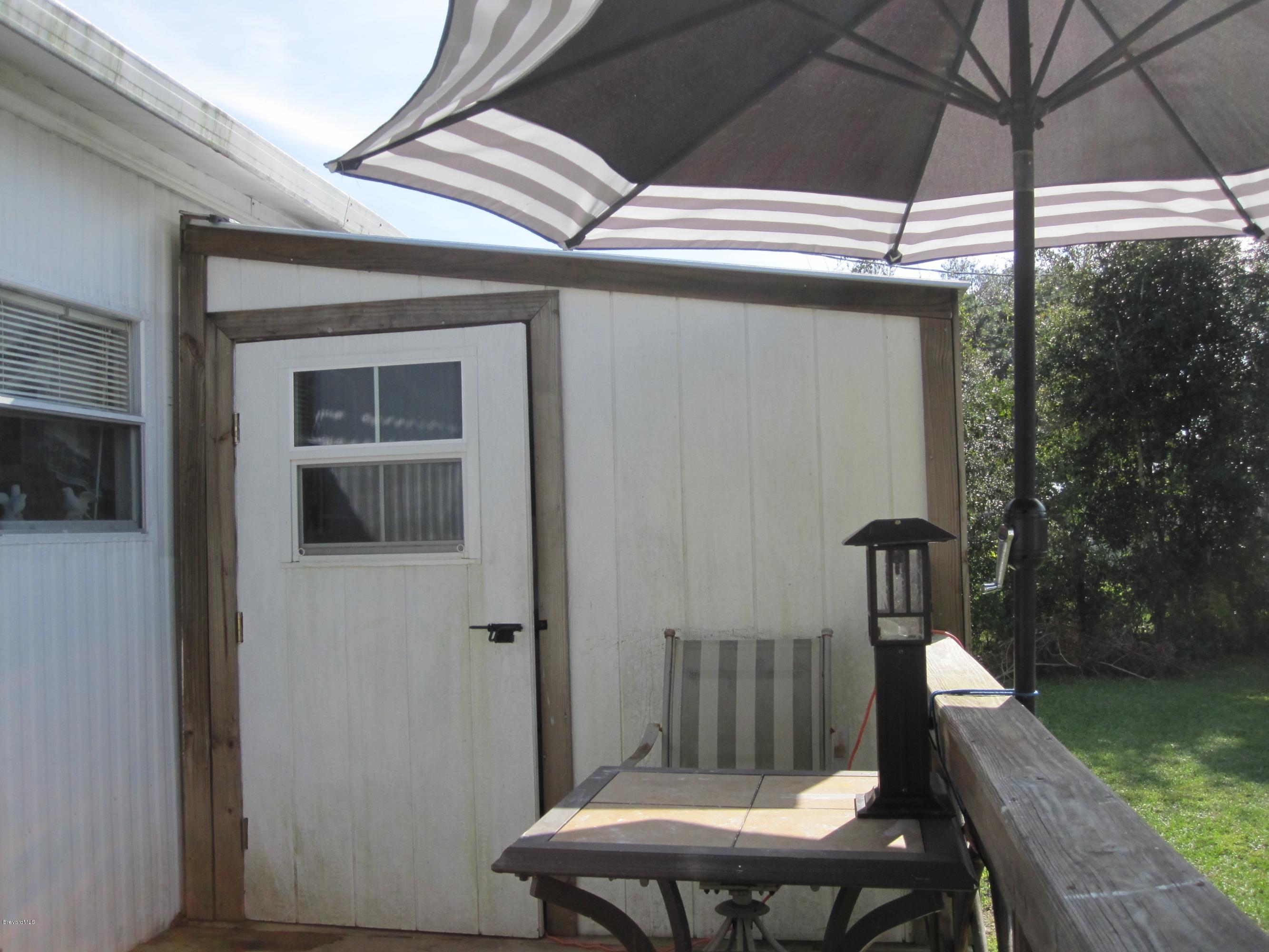 3074 Dover Road Mims, FL 32754 - Photo 19 of 27 Add on Washroom