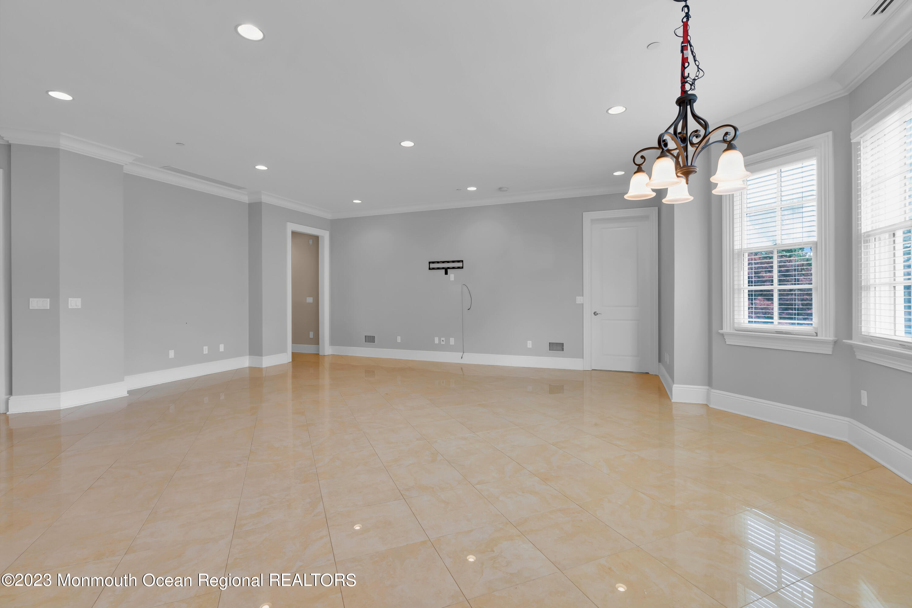 131 Oval Road Manasquan, NJ 08736 - Photo 19 of 50 021_dsc01917