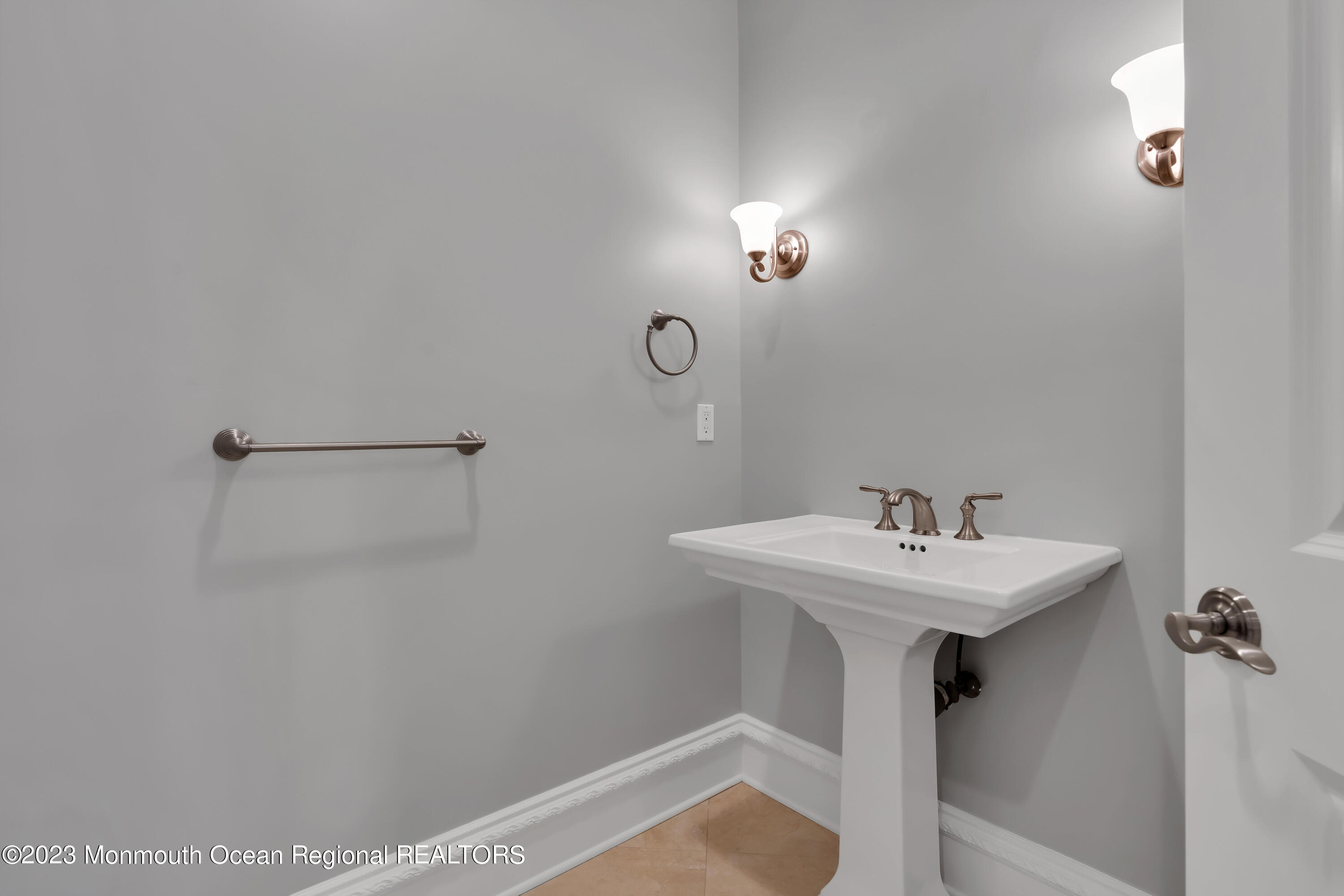 131 Oval Road Manasquan, NJ 08736 - Photo 25 of 50 029_dsc01957