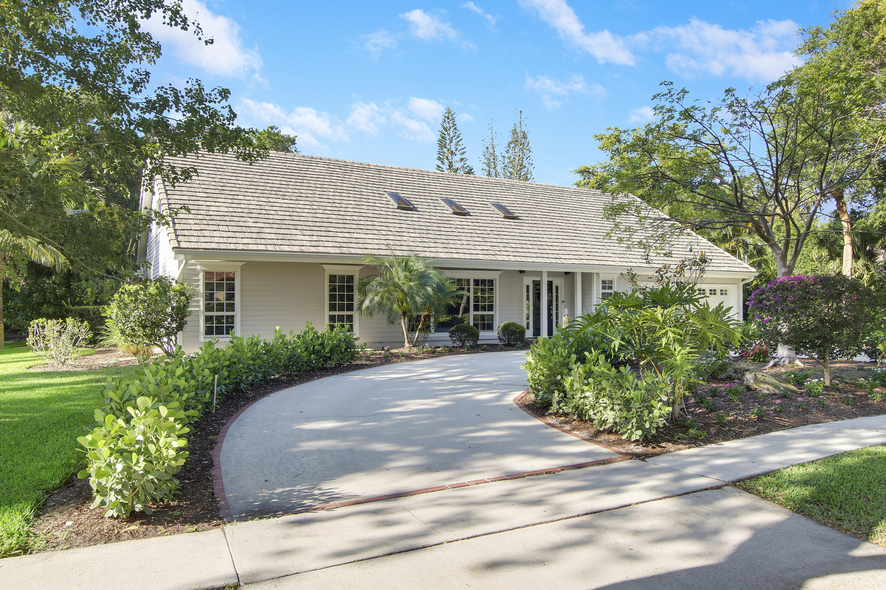 1950 Northwest 29th Road Boca Raton, FL 33431 - Photo 44 of 47 Semicircular driveway entrance
