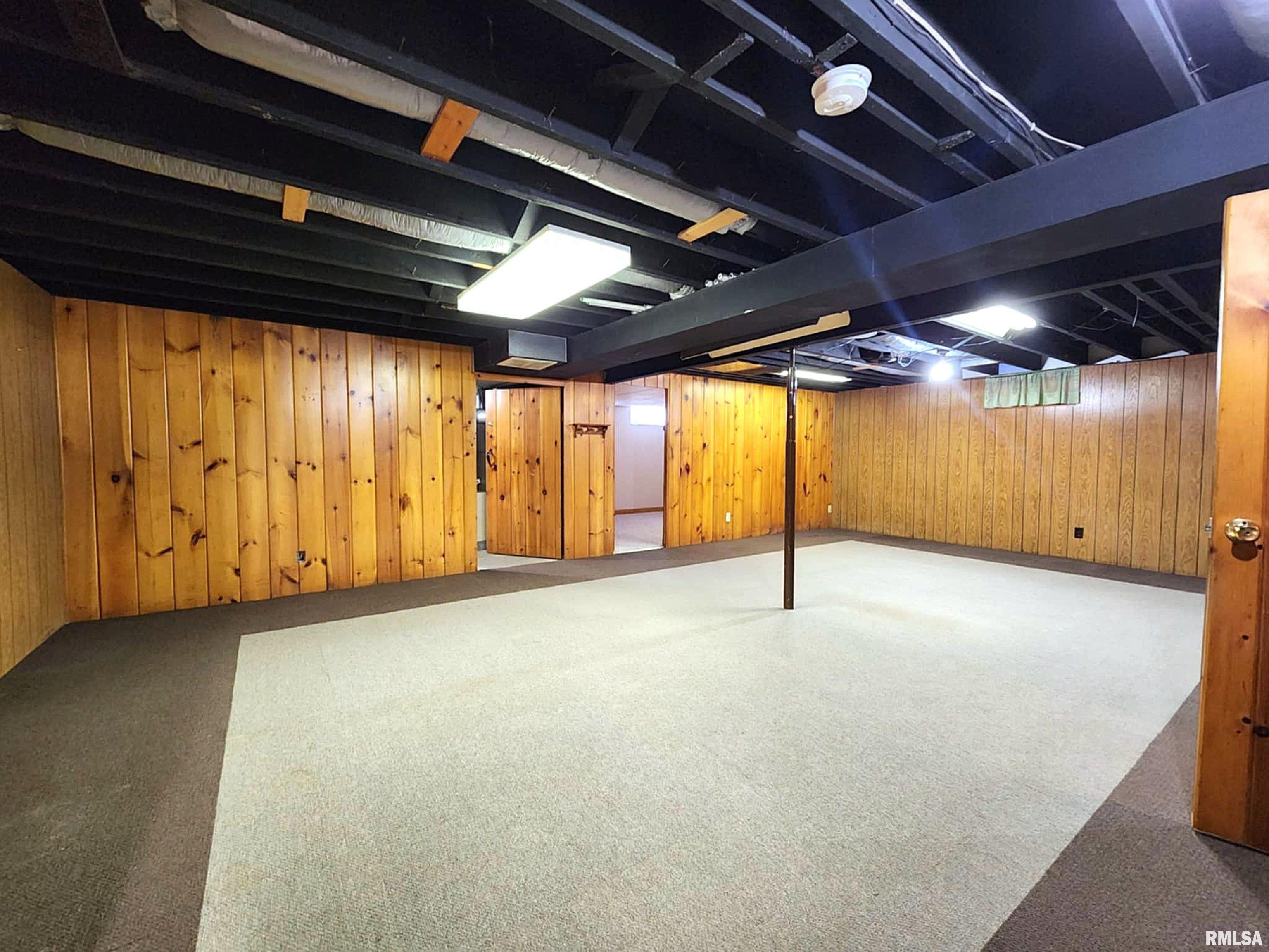 1615 Highland Lane Quincy, IL 62305 - Photo 19 of 38