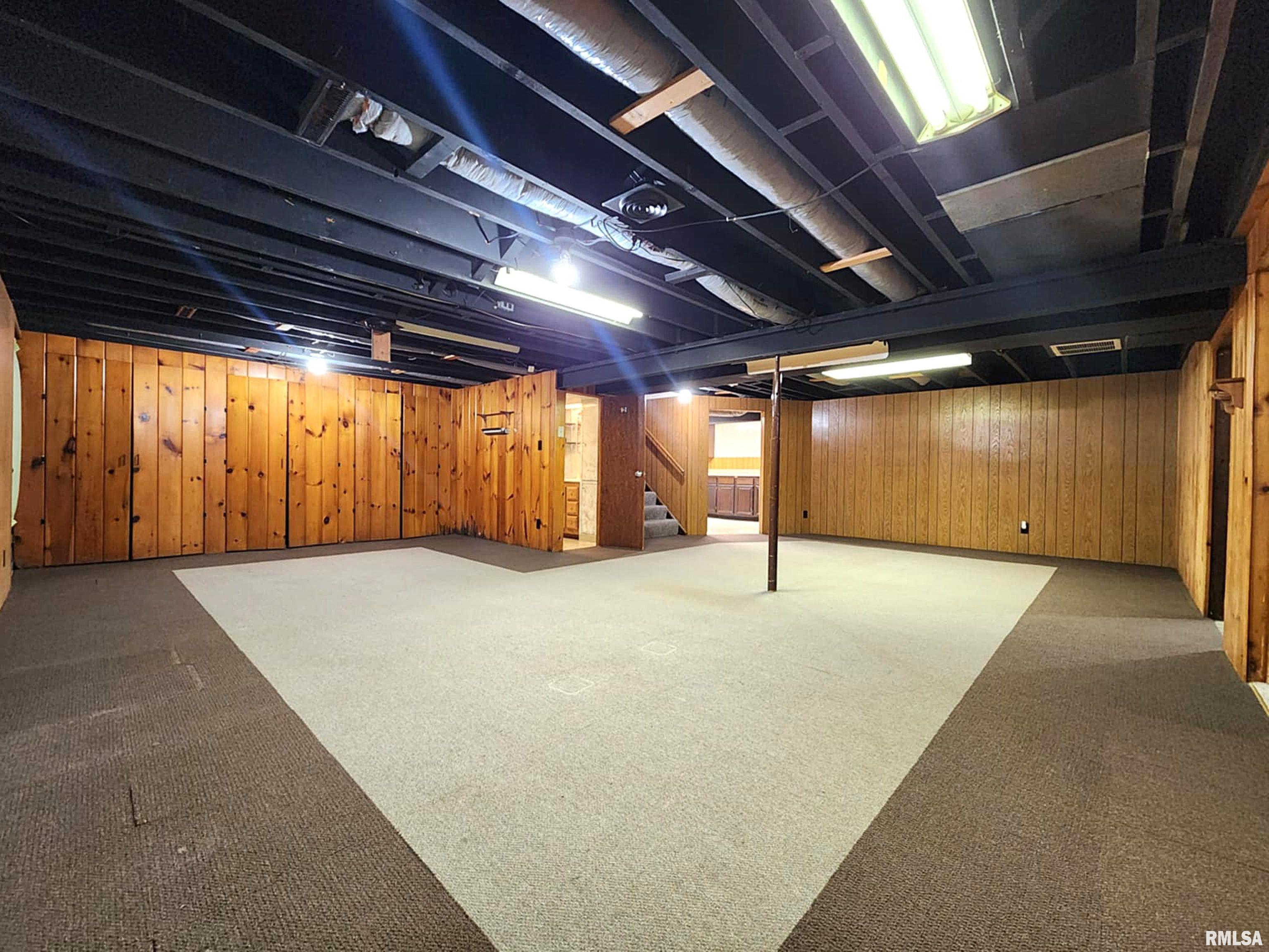 1615 Highland Lane Quincy, IL 62305 - Photo 21 of 38