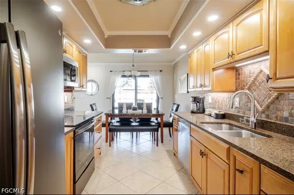 $2,950 | 203 Southeast 43rd Terrace, Cape Coral, FL 33904