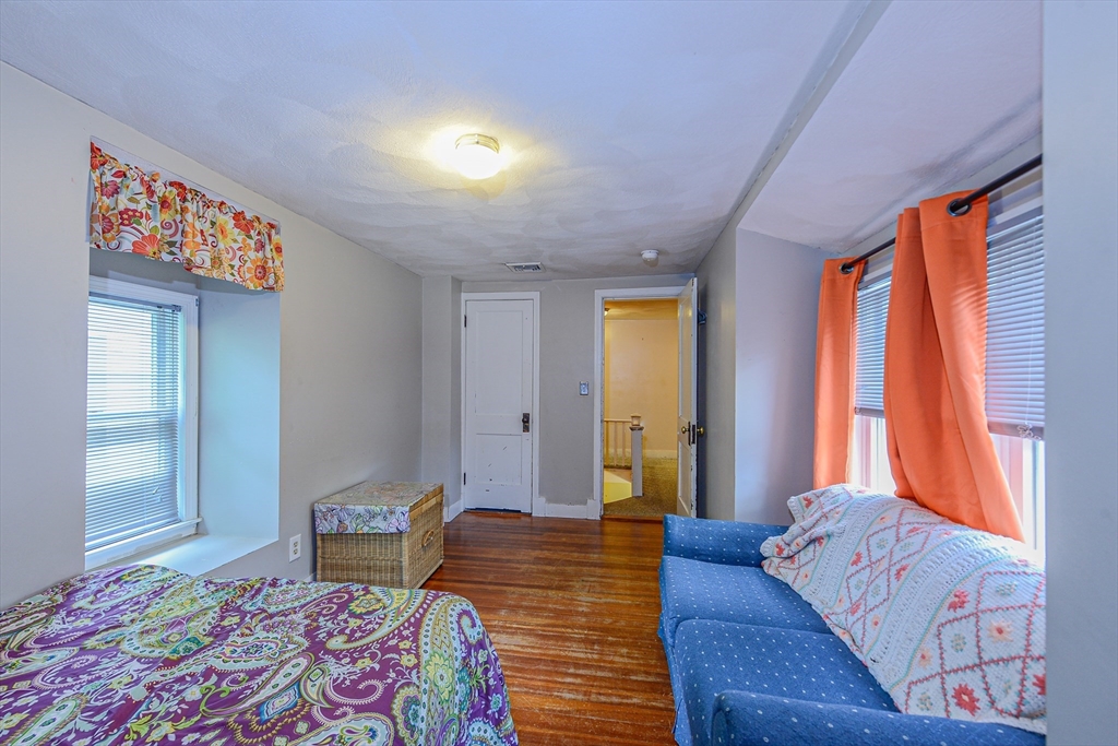 9 Rahway Road Burlington, MA 01803 - Photo 16 of 26 Gallery Image 16
