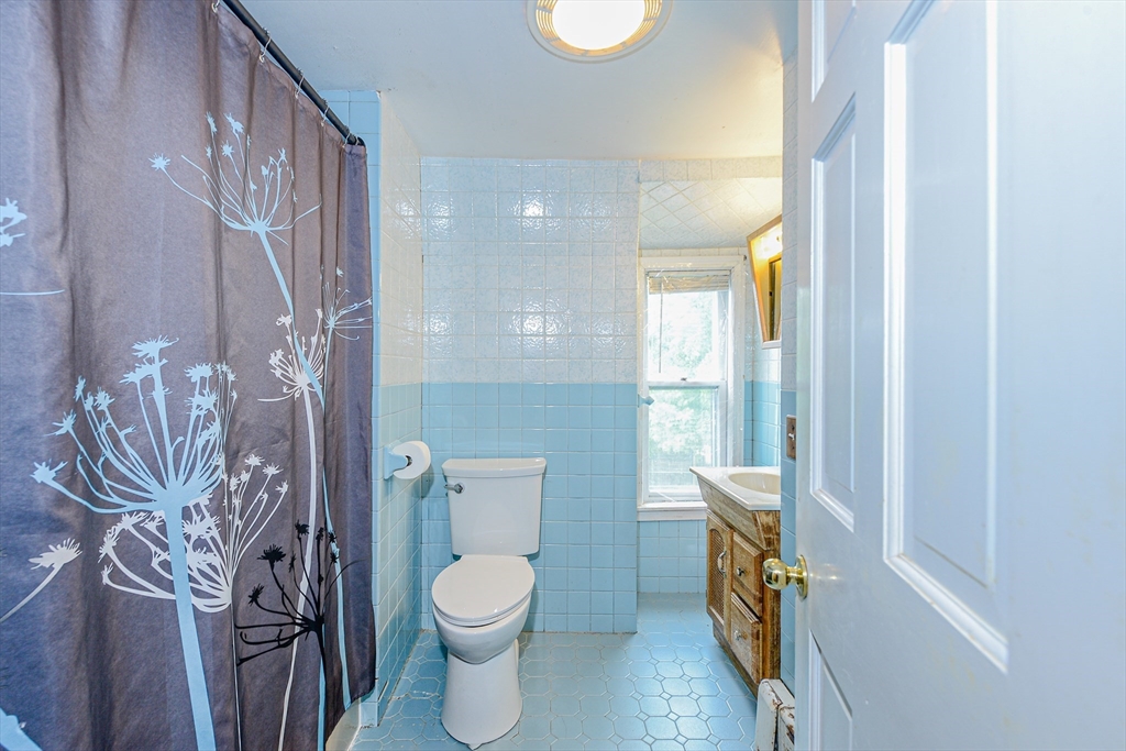 9 Rahway Road Burlington, MA 01803 - Photo 19 of 26 Gallery Image 19