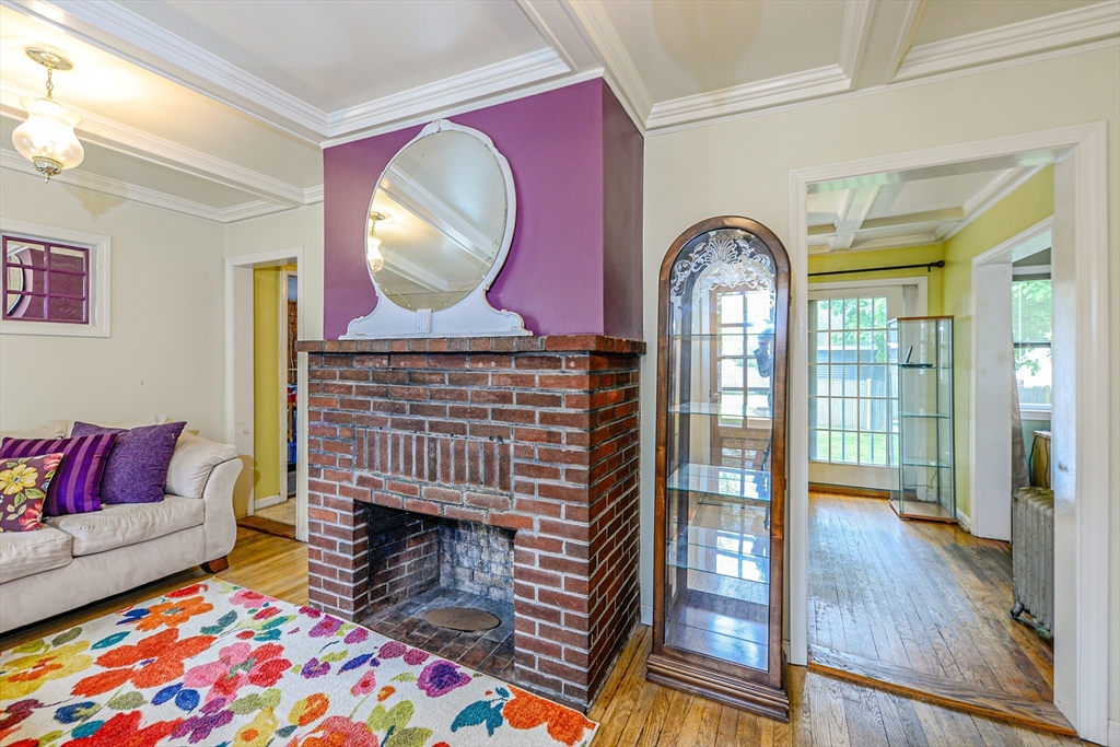 9 Rahway Road Burlington, MA 01803 - Photo 4 of 26 Gallery Image 4