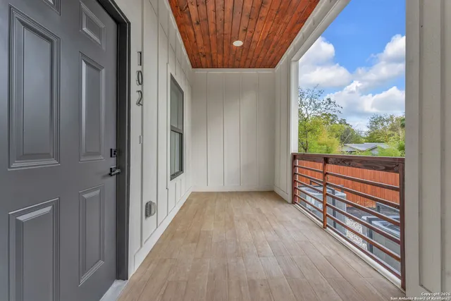 $1,700 | 110 Webb, Unit 202, San Antonio, TX 78223