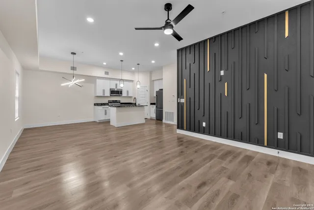 $1,700 | 110 Webb, Unit 202, San Antonio, TX 78223