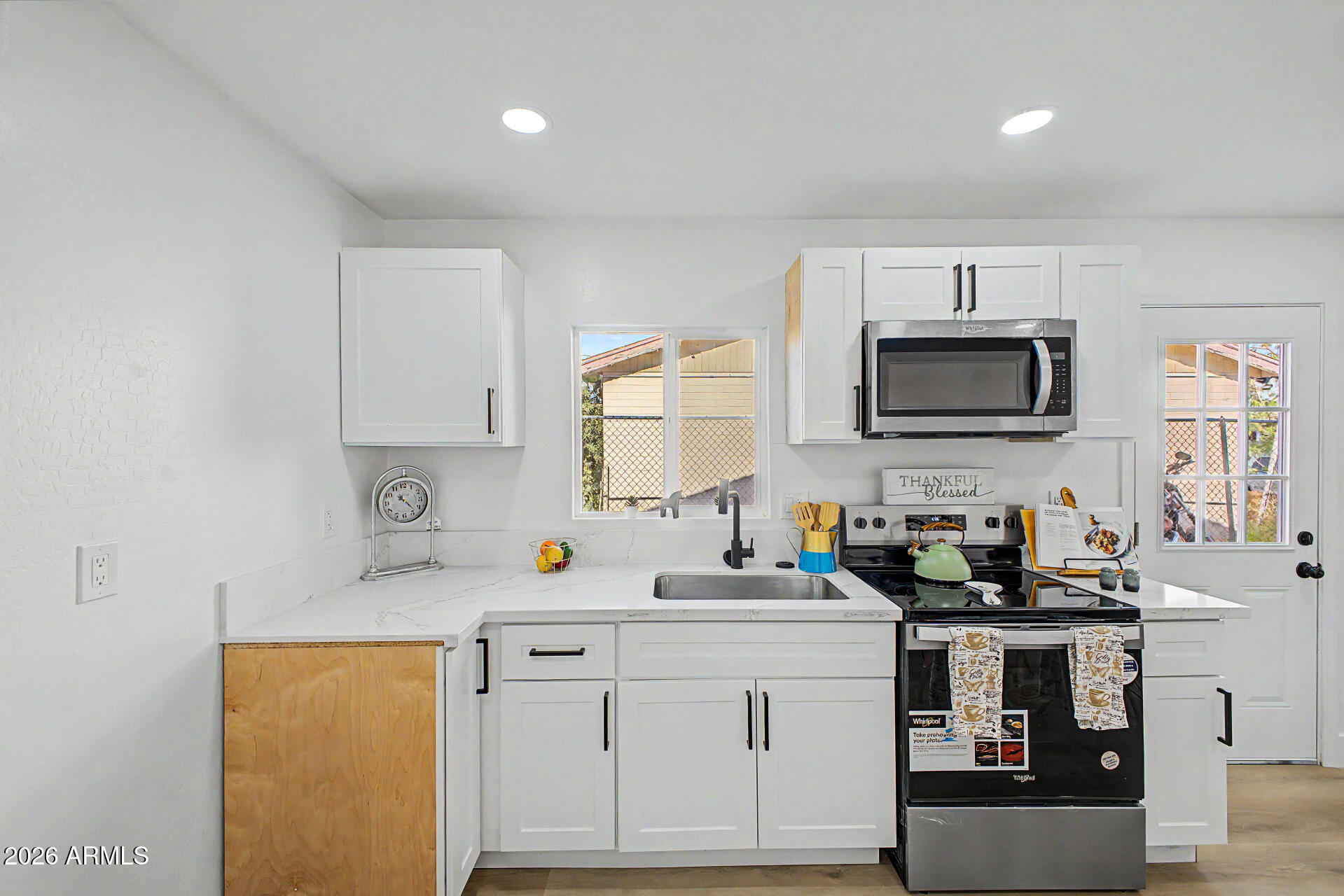 5846 West Cheery Lynn Road Phoenix, AZ 85031 - Photo 27 of 37 Gallery Image 27