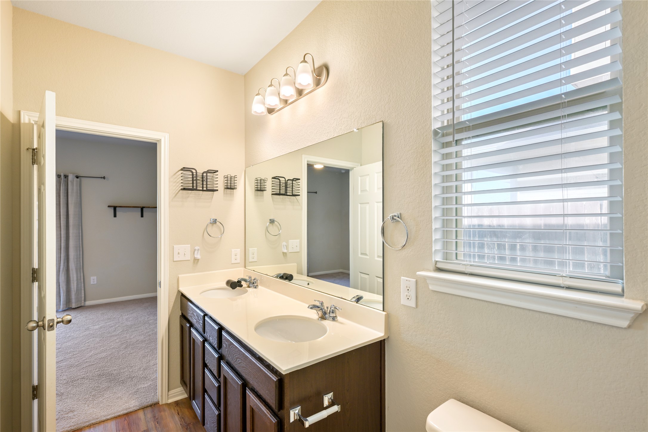 448 Triumph Road Buda, TX 78610 - Photo 18 of 24 Gallery Image 18