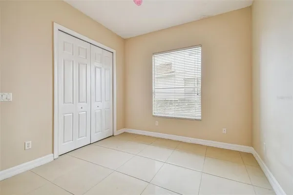 $4,300 | 18022 Cozumel Isle Drive, Tampa, FL 33647