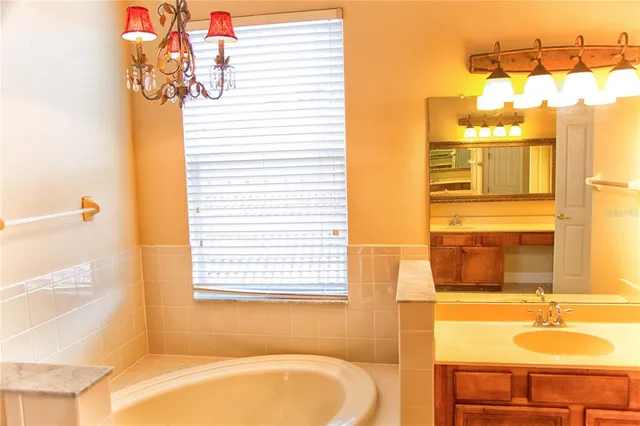 $4,700 | 18022 Cozumel Isle Drive, Tampa, FL 33647