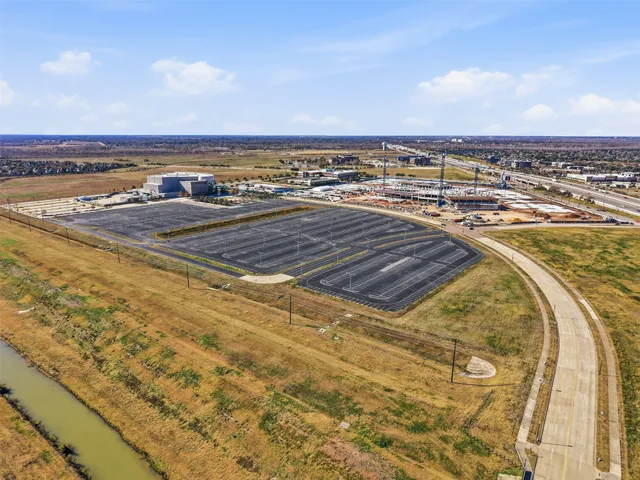 $2,850 | 4208 Greystone Way, Sugar Land, TX 77479