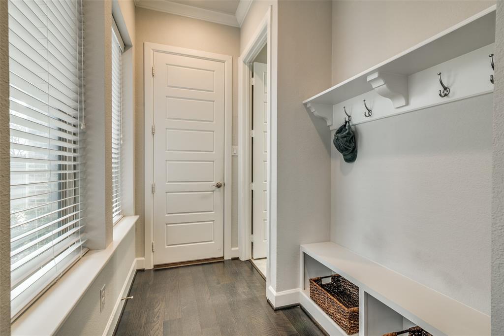 8917 Homestead Boulevard Rowlett, TX 75089 - Photo 14 of 40 a view of an empty room