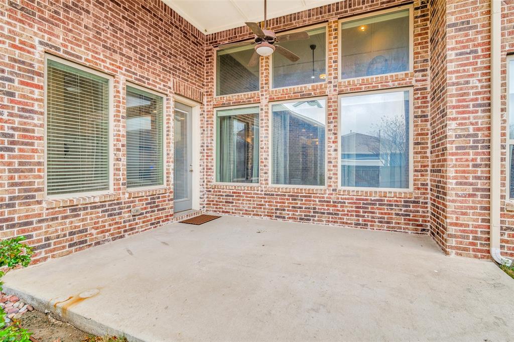 8917 Homestead Boulevard Rowlett, TX 75089 - Photo 33 of 40