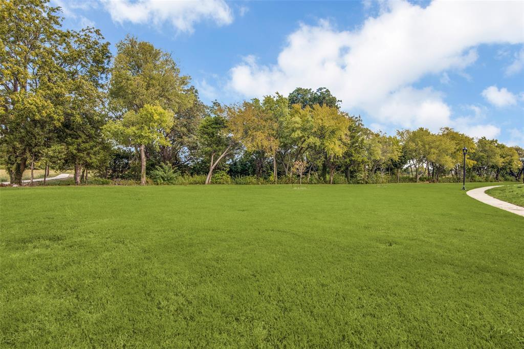 8917 Homestead Boulevard Rowlett, TX 75089 - Photo 38 of 40