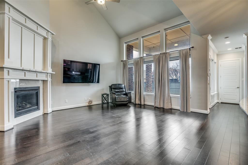 8917 Homestead Boulevard Rowlett, TX 75089 - Photo 5 of 40