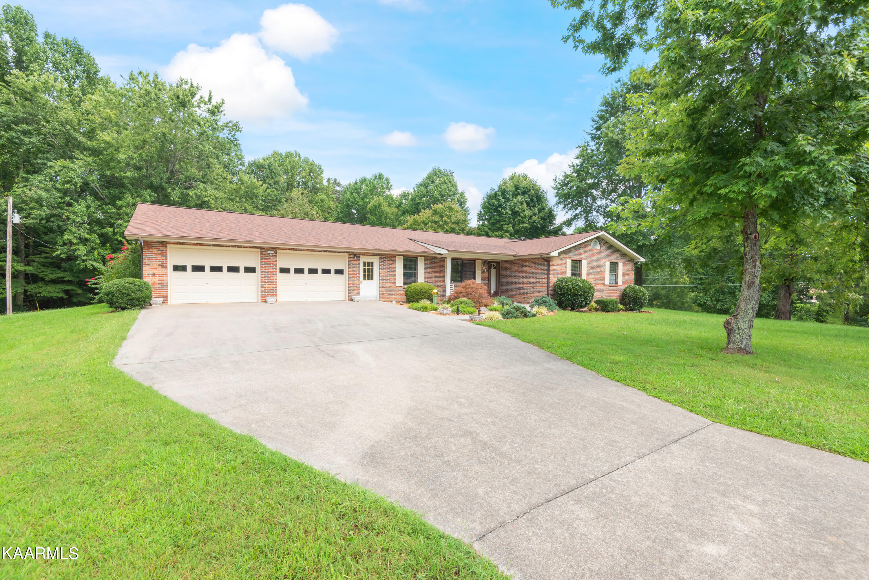 208 Norman Road Powell, TN 37849 - Photo 3 of 50 208 Norman Rd-38