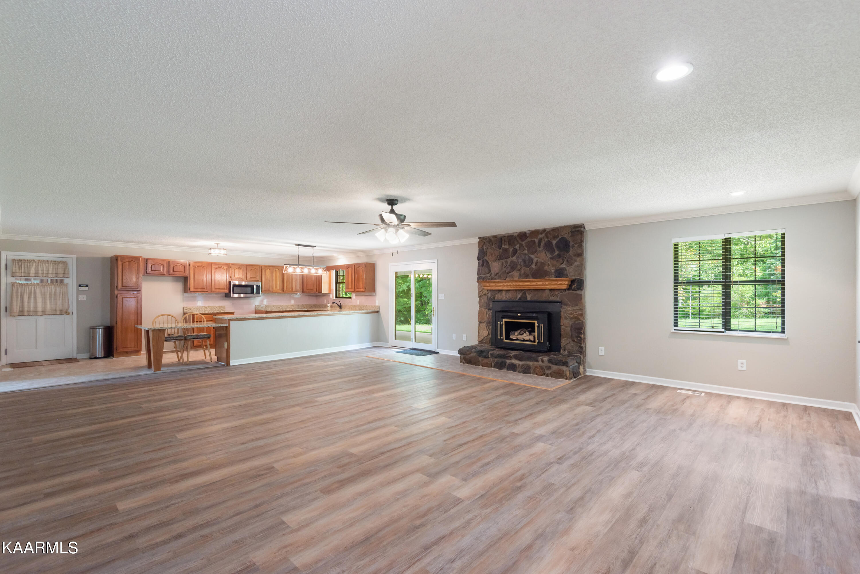 208 Norman Road Powell, TN 37849 - Photo 8 of 50 208 Norman Rd-4