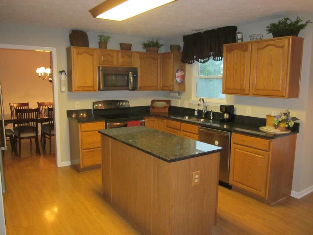 8527 Rapp Drive Indianapolis, IN 46237 - Photo 8 of 33 Gallery Image 8
