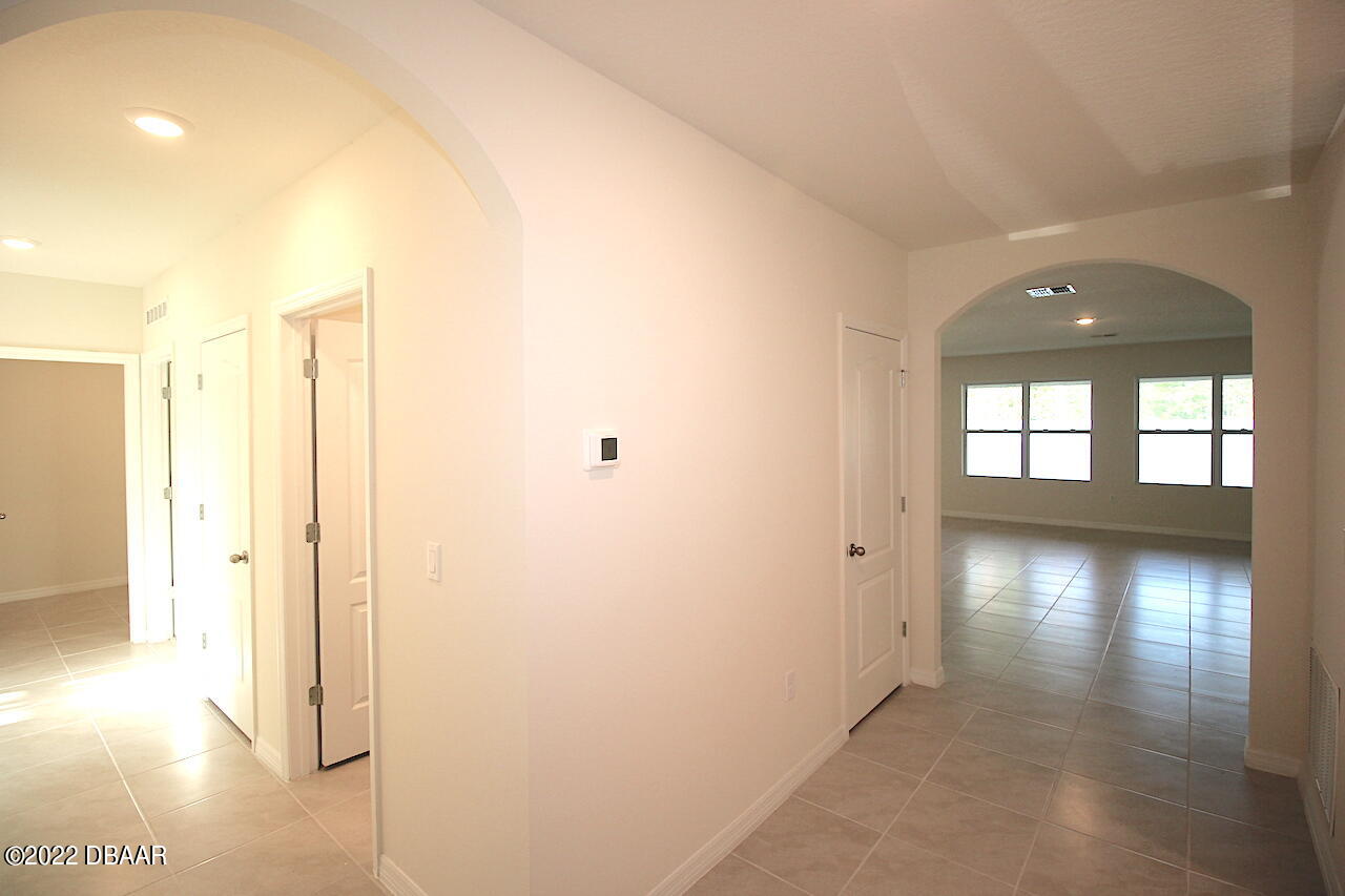 232 Sunset Point Drive Ormond Beach, FL 32174 - Photo 4 of 42 IMG_1368