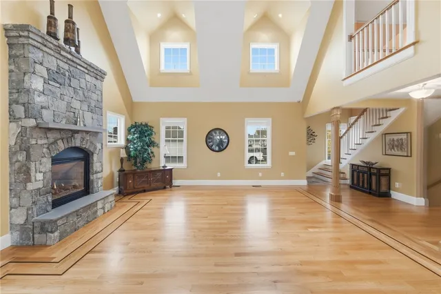 $734,000 | 71 Norton Avenue, Cranston, RI 02920