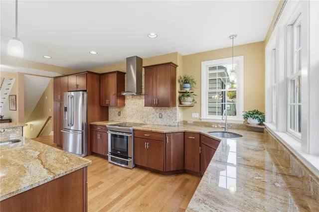 $734,000 | 71 Norton Avenue, Cranston, RI 02920