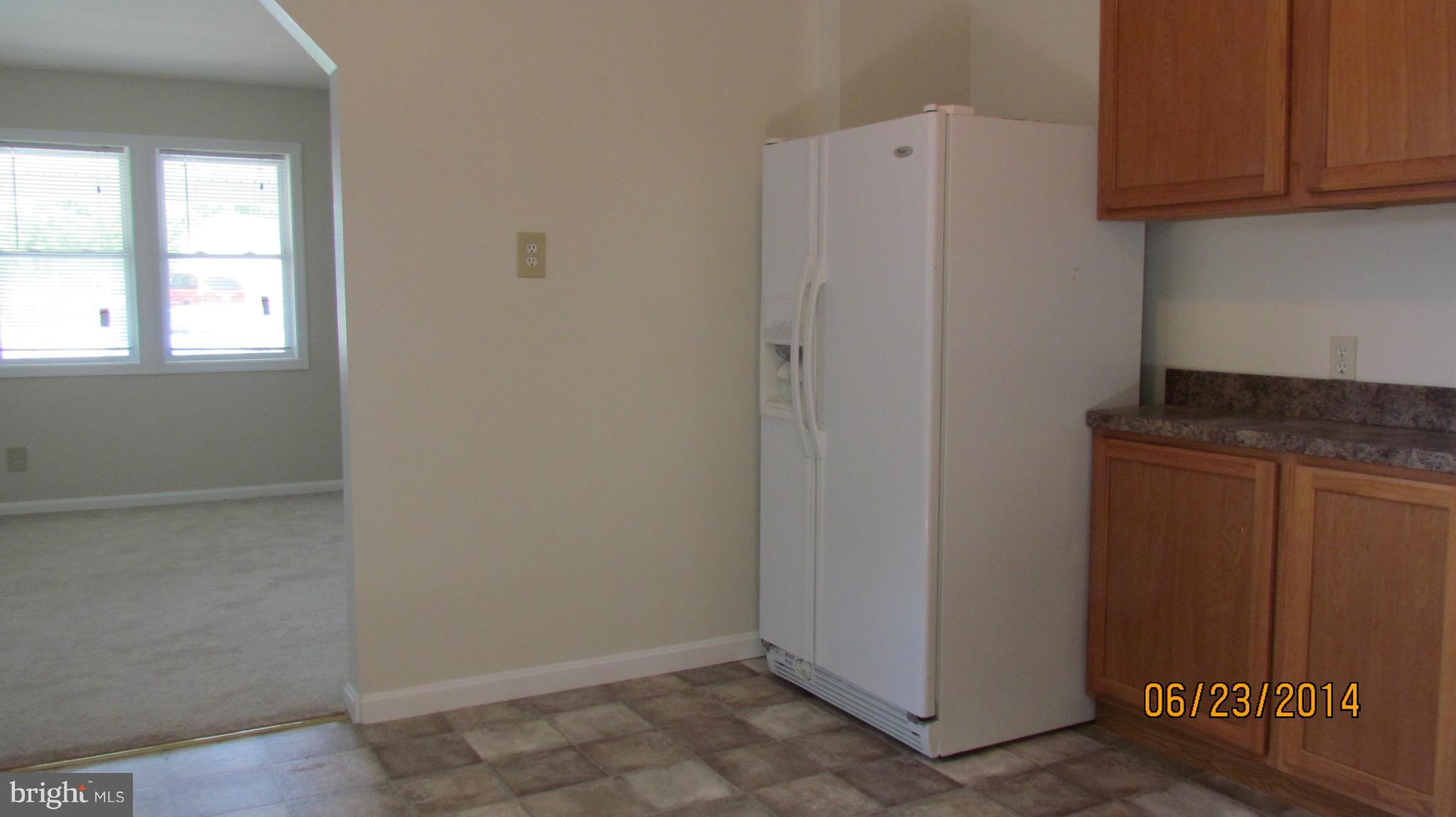 119 Compass Road Baltimore, MD 21220 - Photo 7 of 18 Kitchen