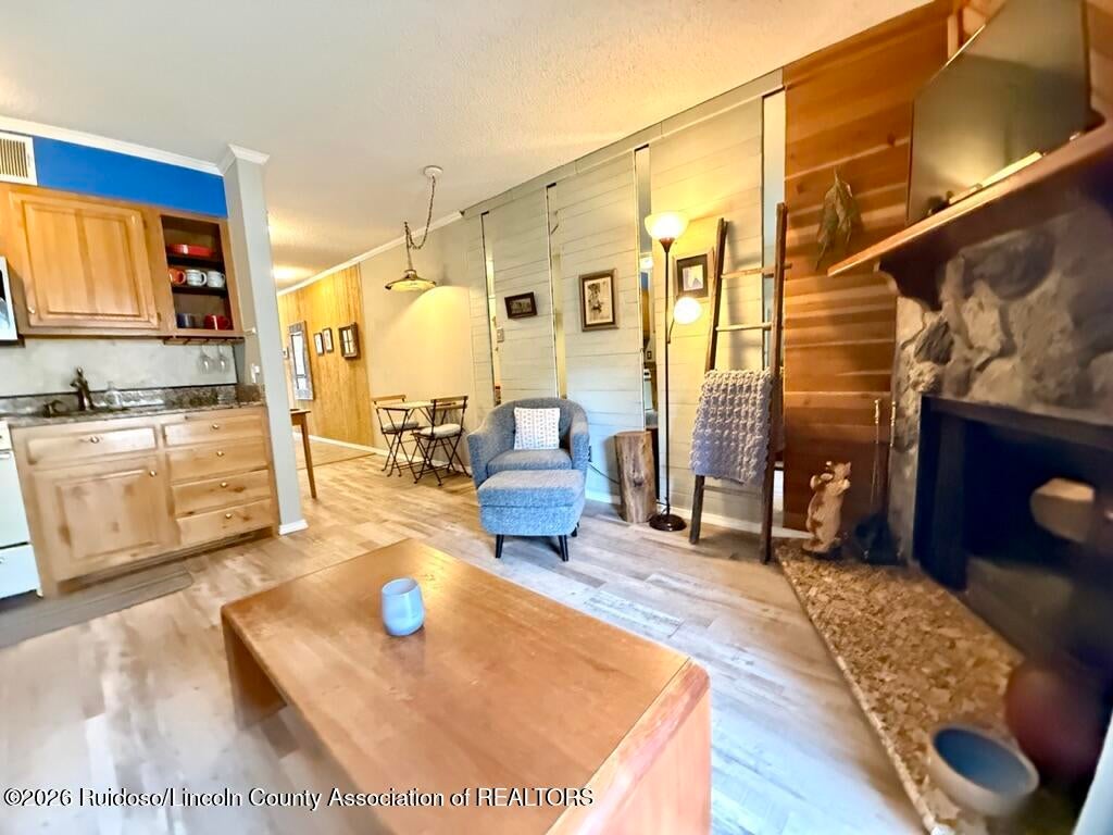 904 Carrizo Canyon Road, Unit 125 Ruidoso, NM 88345 - Photo 17 of 37 Gallery Image 17