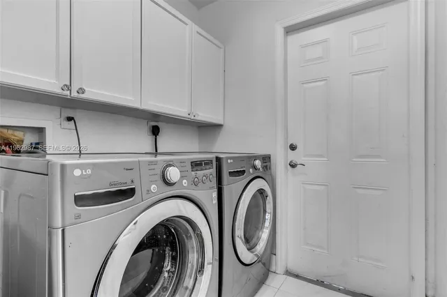 $5,000 | 16605 Southwest 55th Terrace, Miami, FL 33185