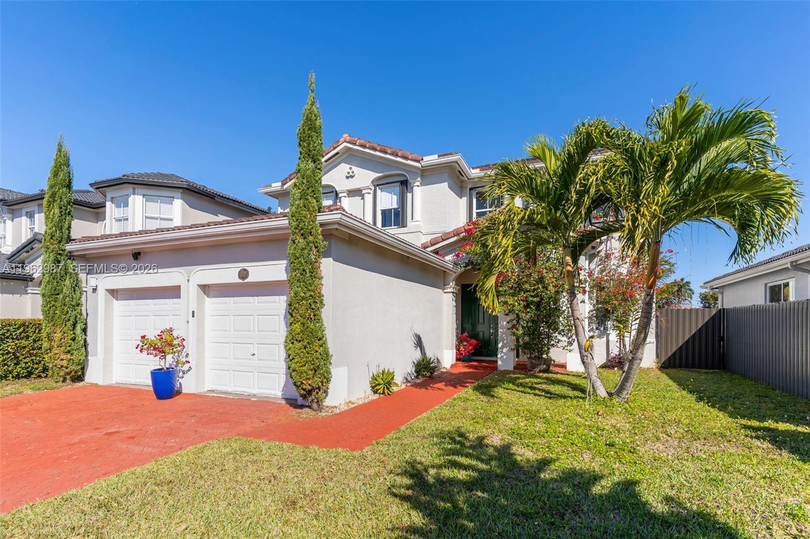 16605 Southwest 55th Terrace Miami, FL 33185 - Photo 3 of 37