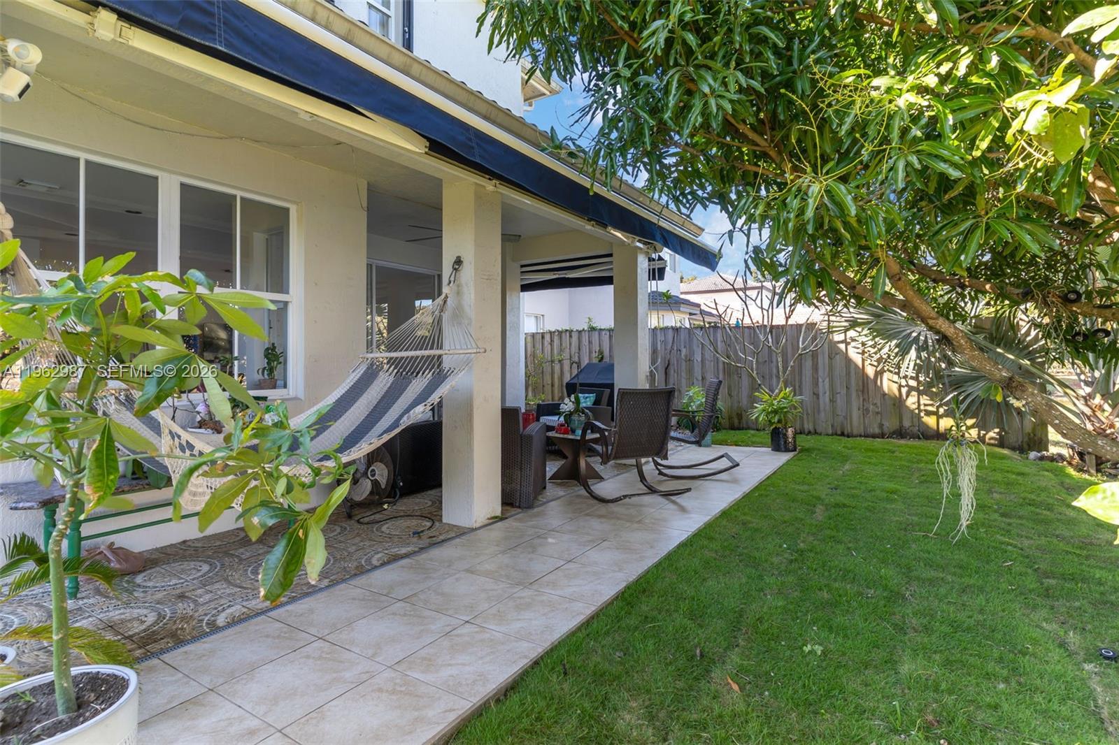 16605 Southwest 55th Terrace Miami, FL 33185 - Photo 34 of 37