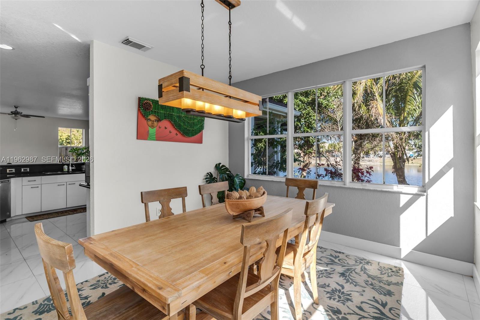 16605 Southwest 55th Terrace Miami, FL 33185 - Photo 6 of 37